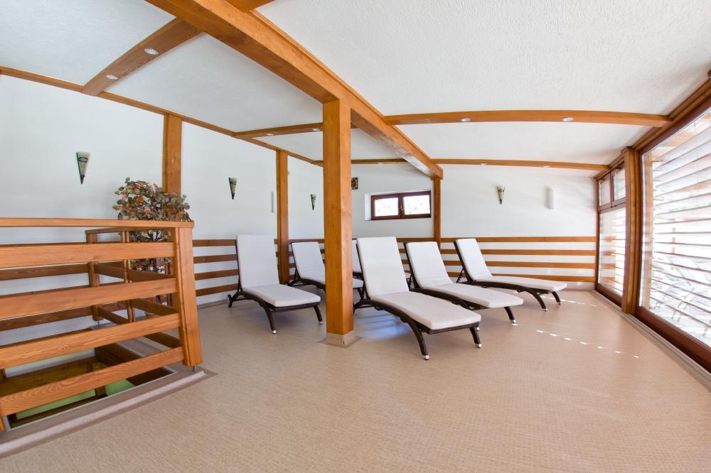 Hotel Gobor Витанова Экстерьер фото